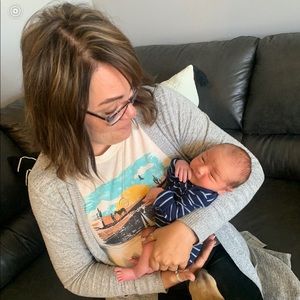 Meet your Posher, Laura